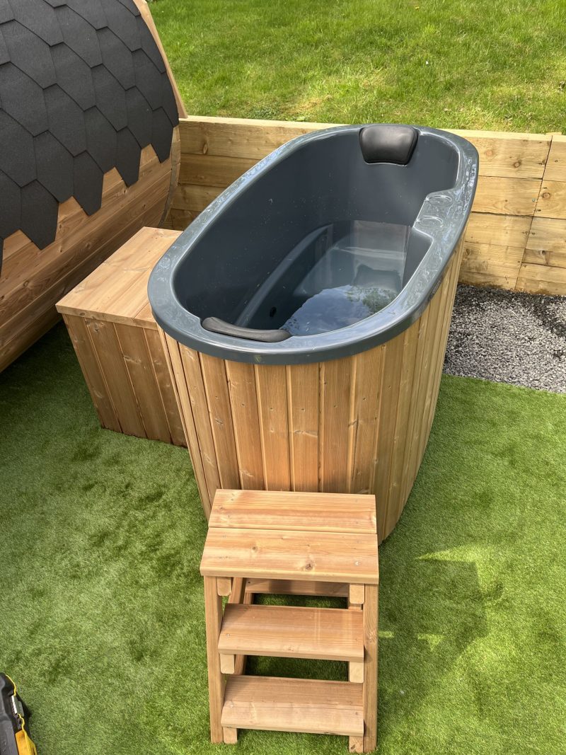 cold plunge bath or cold dook bath