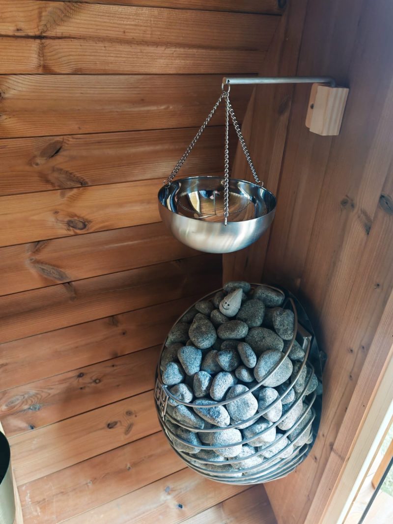 barrel sauna from front