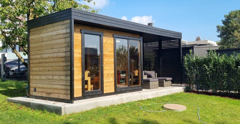 Monarch luxury cabin sauna in a garden