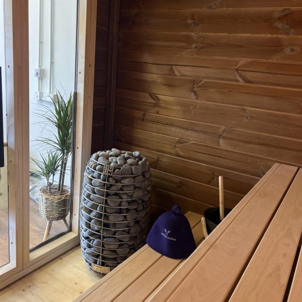 huum hive mini electric sauna heater
